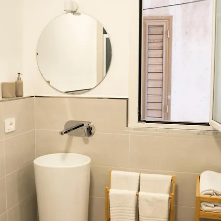 Argyros جيارديني ناكسوس