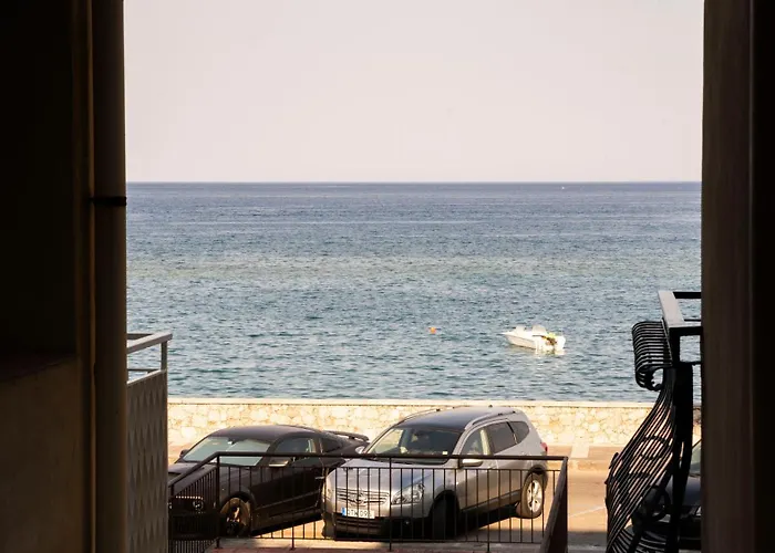 Argyros Guest house Giardini Naxos