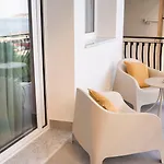 Argyros Konukevi Giardini Naxos